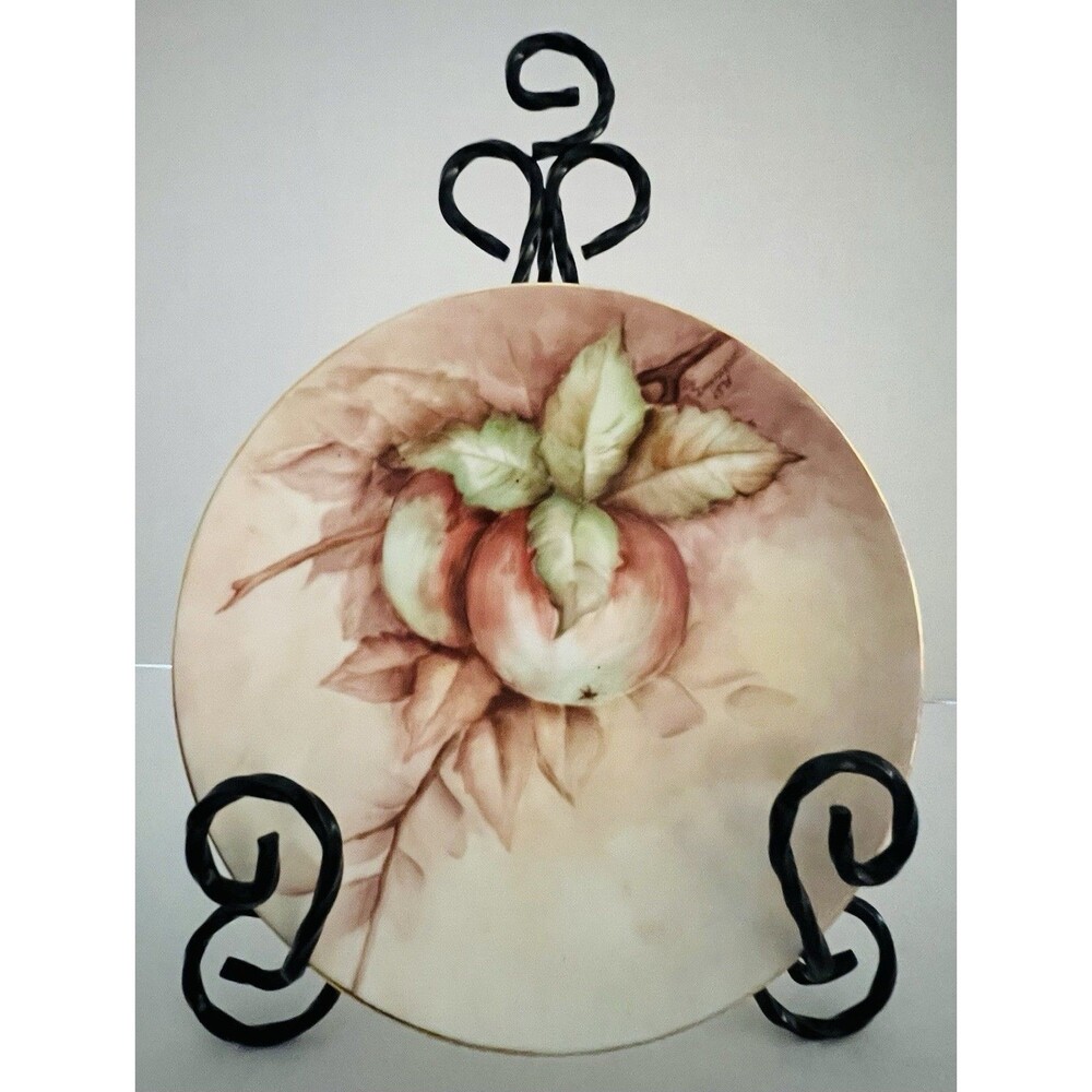 Vintage Hutschenreuther Selb LHS Bavaria Germany Porcelain 8 1/4 Inch Plate